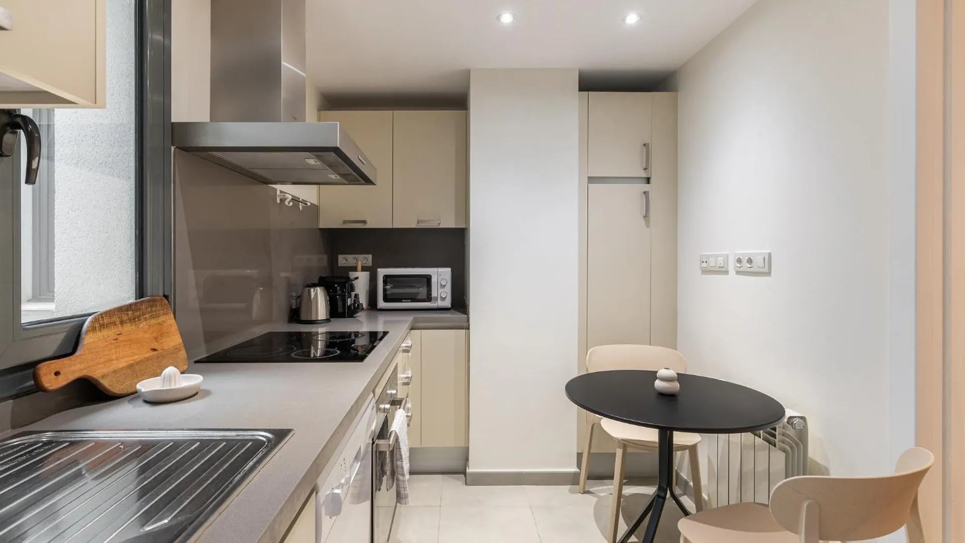 Les Corts Exclusive Apartments By Olala Homes Barcelona 0*,  Hiszpania